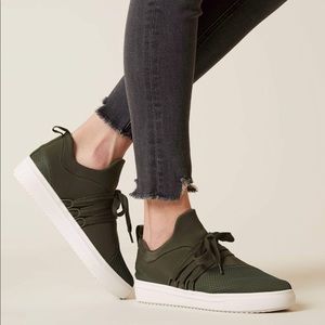 Steve Madden Lancers